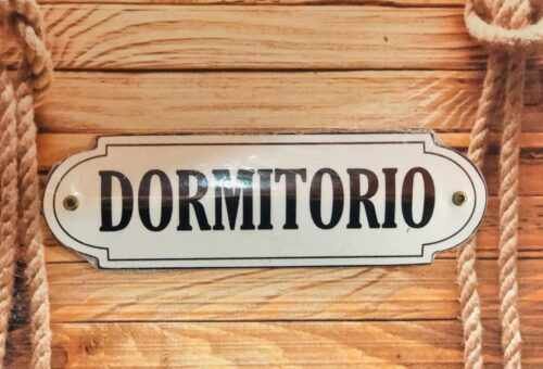 DORMITORIO
