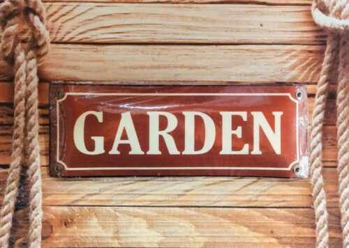 GARDEN ROJA