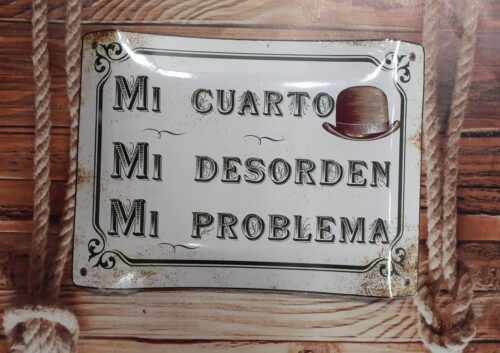 MI CUARTO, MI DESORDEN MI PROBLEMA (SOMBRERO)