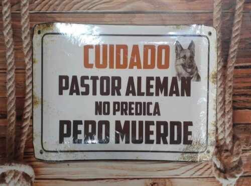 CUIDADO PASTOR ALEMÁN NO PREDICA PERO MUERDE