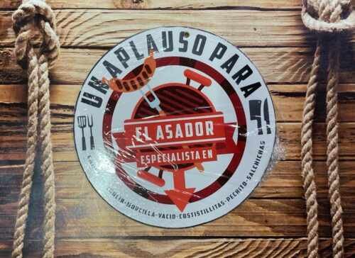 UN APLAUSO PARA EL ASADOR ESPECIALISTA EN..