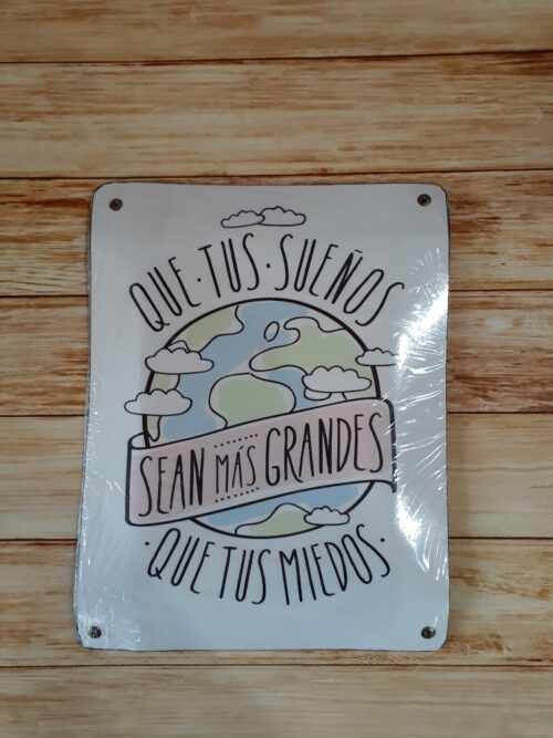 QUE TUS SUEÑOS SEAN MAS GRANDES....