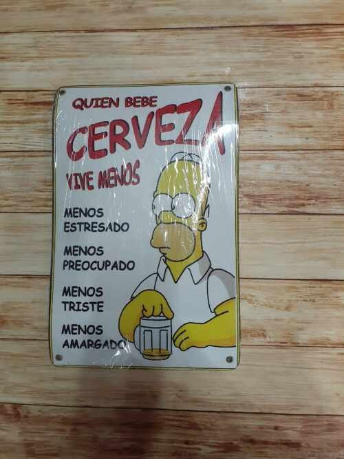 QUIEN BEBE CERVEZA VIVE MENOS....