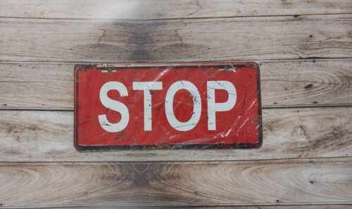 STOP