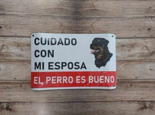CUIDADO CON MI ESPOSA.....