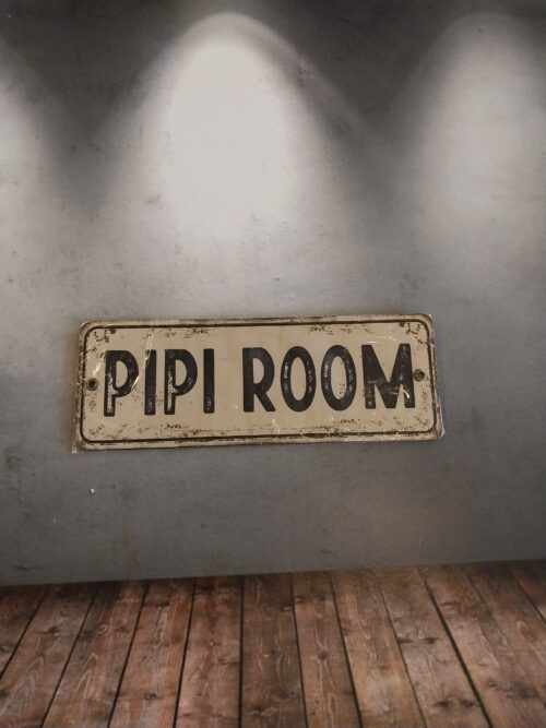 PIPI ROOM