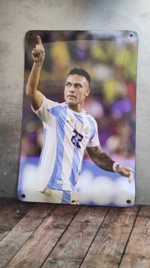 LAUTARO MARTINEZ