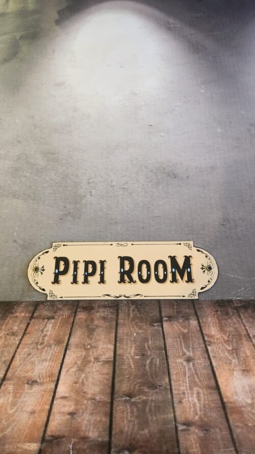 PIPI ROOM